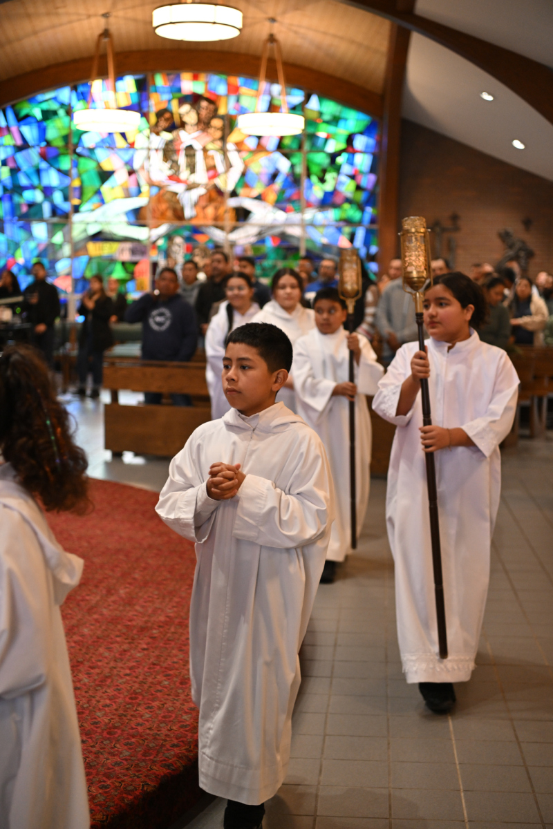 MigrantMass0329