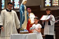 May-Crowning-3434