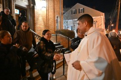 Prayer-with-Immigrants-4425-2