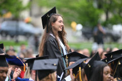 St.-E.-Commencement-4516