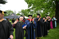 St.-E.-Commencement-4726