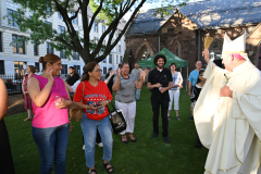 Pope-Leo-XIV-Field-3223