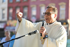 Pope-Leo-XIV-Field-4580