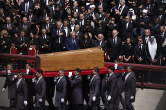 FRANCIS-FUNERAL-MASS