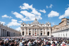 An estimated 200,000 people gather in St. Peter's Square and the neighboring streets to attend funeral Mass for Pope Francis at the Vatican April 26, 2025. (CNS Photo/Cristian Gennari, pool)