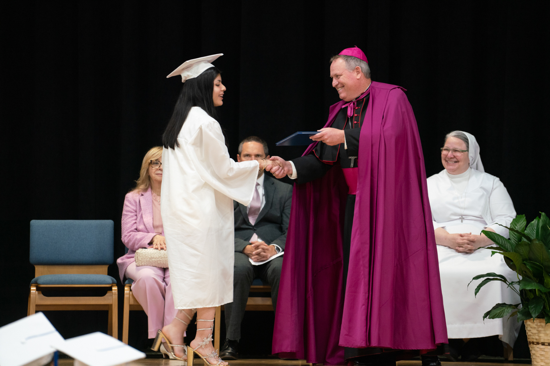 Rainy skies couldn’t dim Mary Help graduation smiles – The Beacon