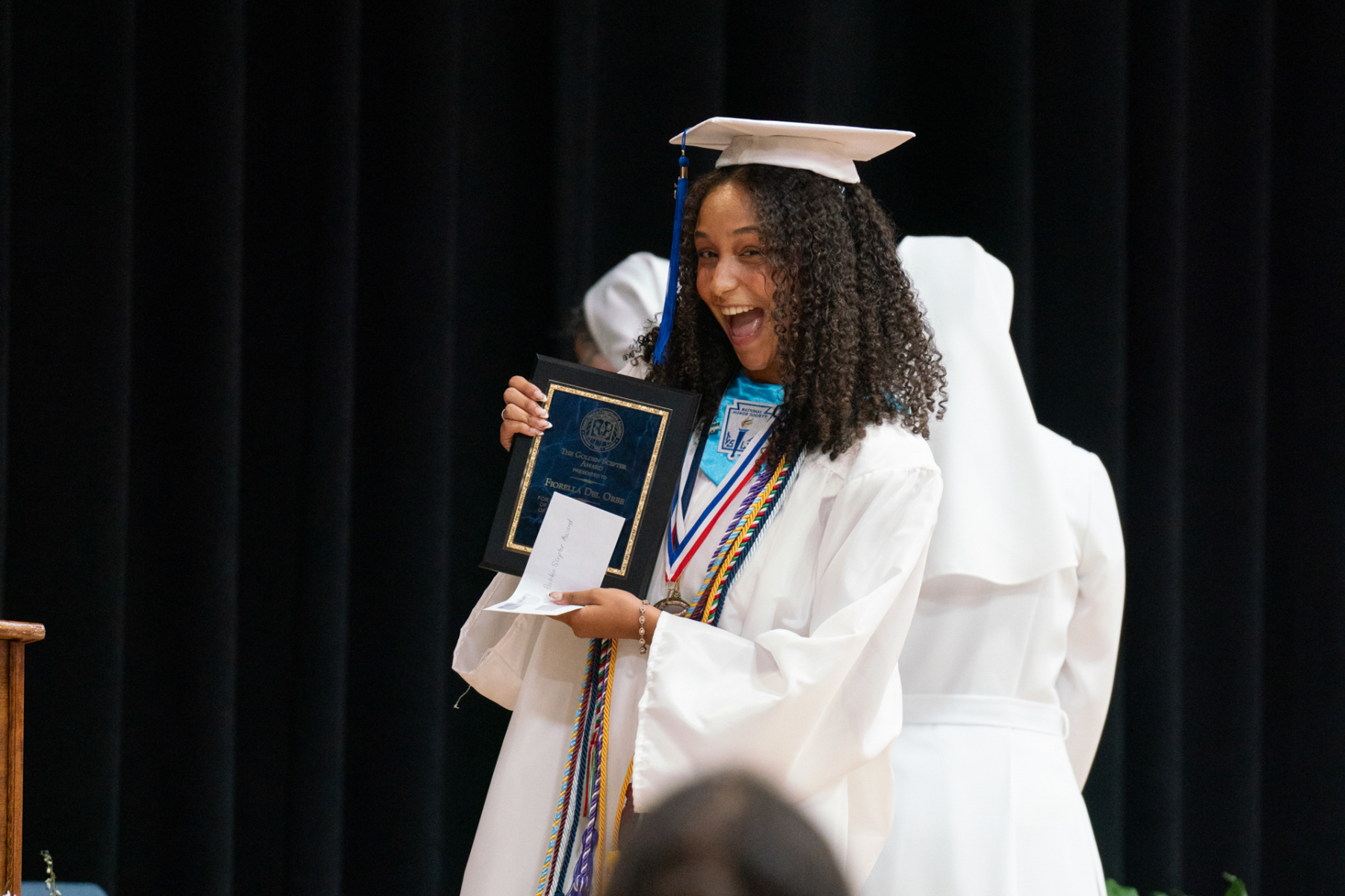 Rainy skies couldn’t dim Mary Help graduation smiles – The Beacon
