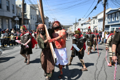 Living-Stations-2206